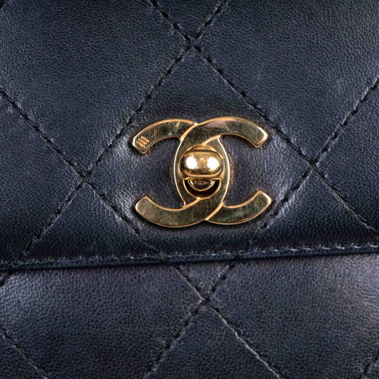 Pre-Owned Vintage Chanel Kelly Lambskin Shoulder Bag with 24K Gold Plating