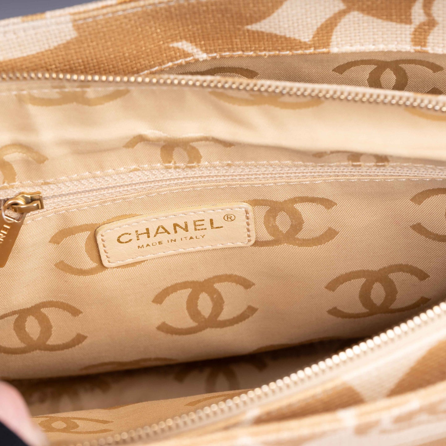 Pre-Owned Chanel Camellia Jacquard Shoulder Bag