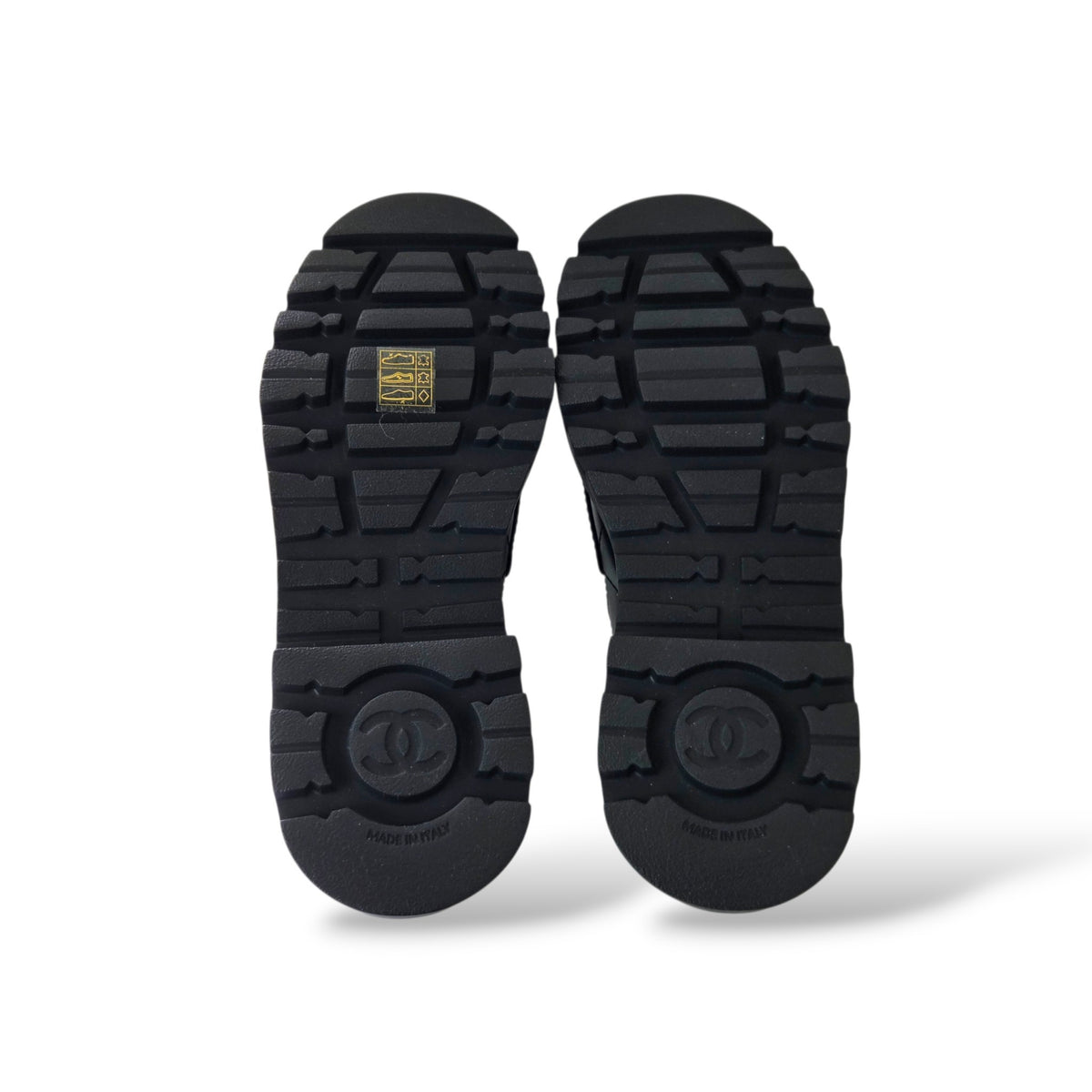 Pre-Owned Chanel Black Quilted Calfskin CC Moccasin Loafers with Gold-Tone Logo