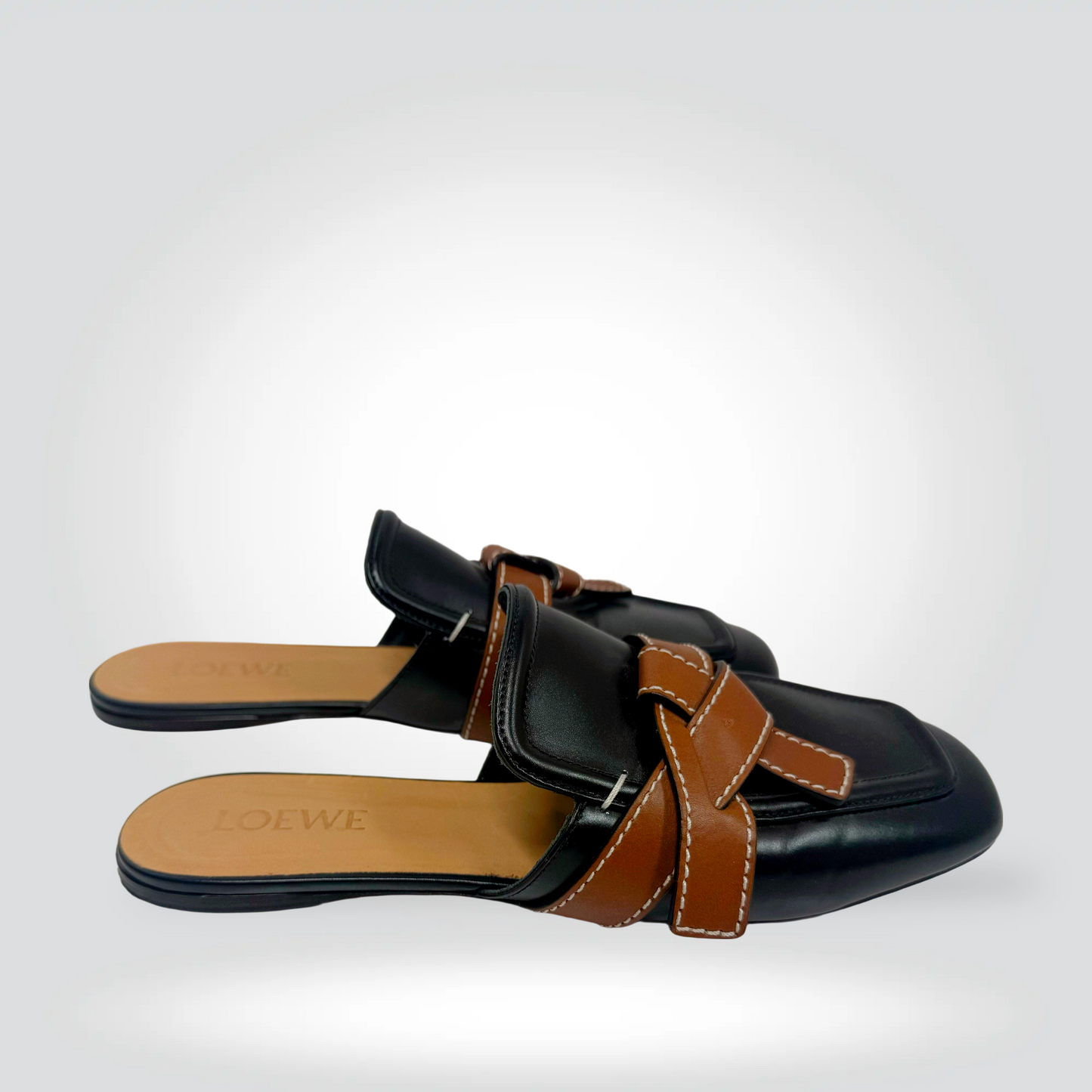 Loewe Toy mules black leather woven tan strap square toe size40 Good — Style Reissue Vancouver