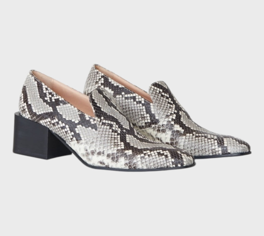 ACNE STUDIOS
Brigitta Snake Heeled Loafers size 39