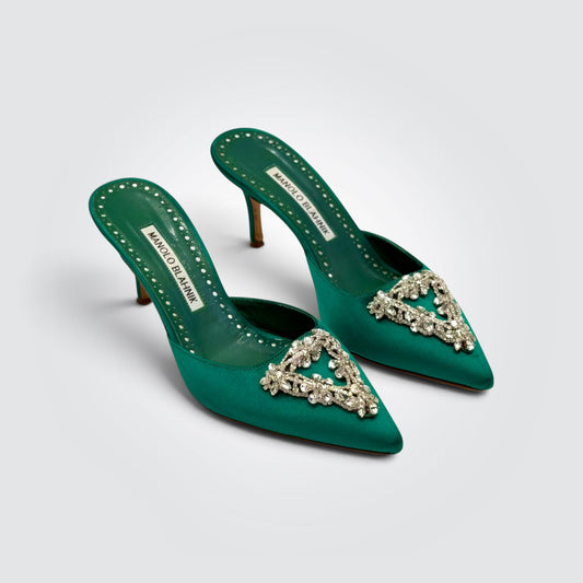 Pre-owned Manolo Blahnik Lurum green satin mules with crystal embellished toe strap