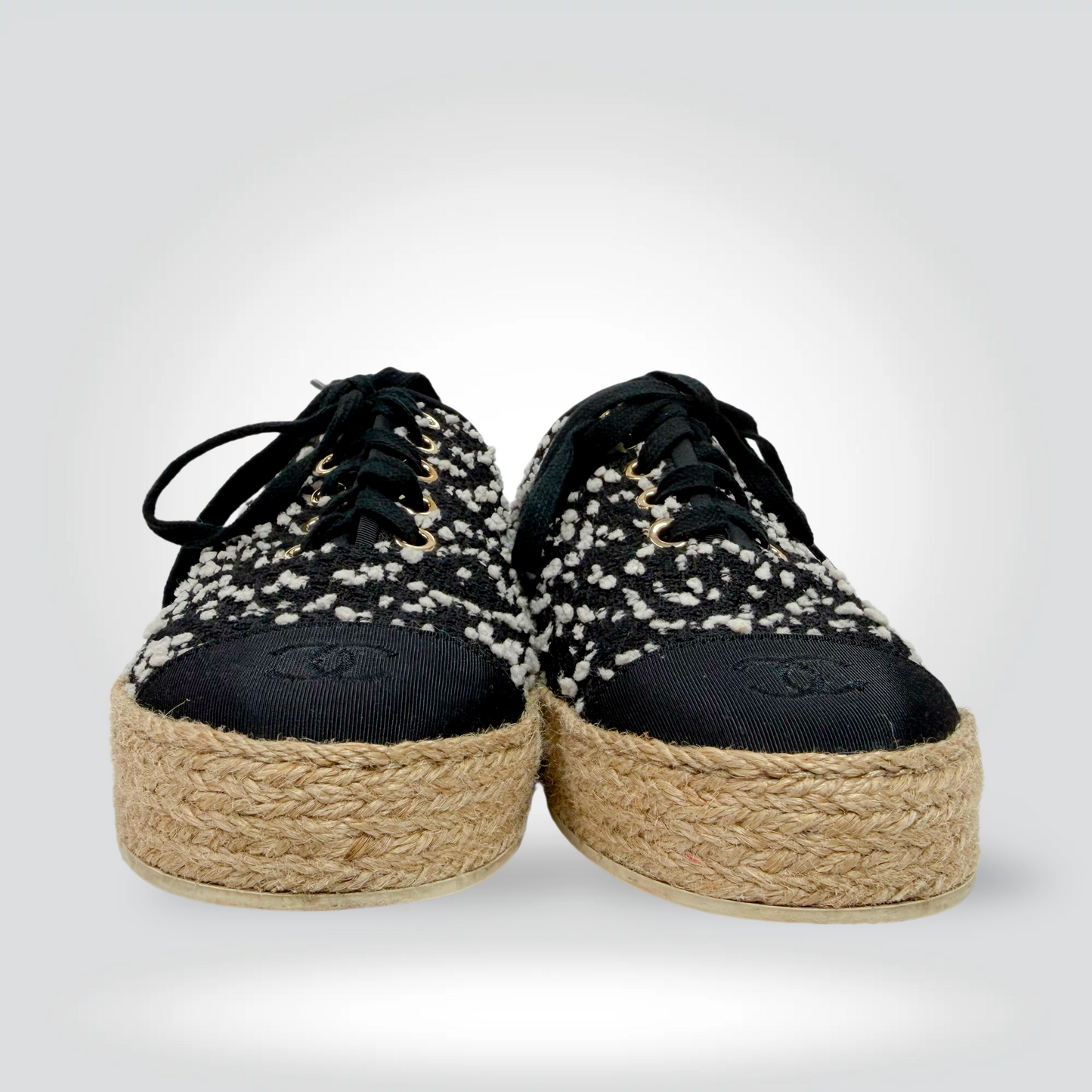 Pre-Owned Chanel Black White Tweed Lace-Up Espadrille Sneaker Gold CC Eyelets Jute Platform — Size — Very Good | Style Reissue Vancouver