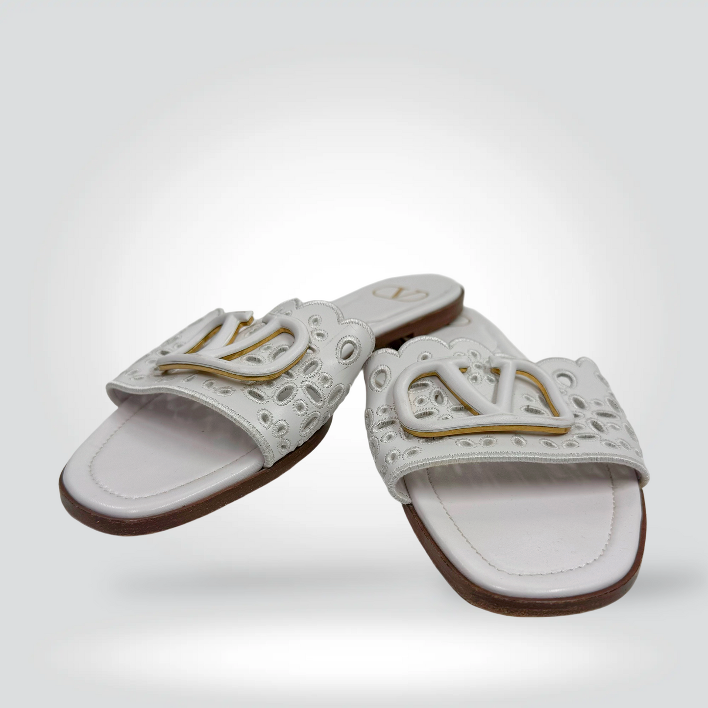 Pre-Owned Valentino Garavani VLogo Slide Mules White Leather Scalloped Perforated Strap Gold VLogo — Size — Condition | Style Reissue Vancouver