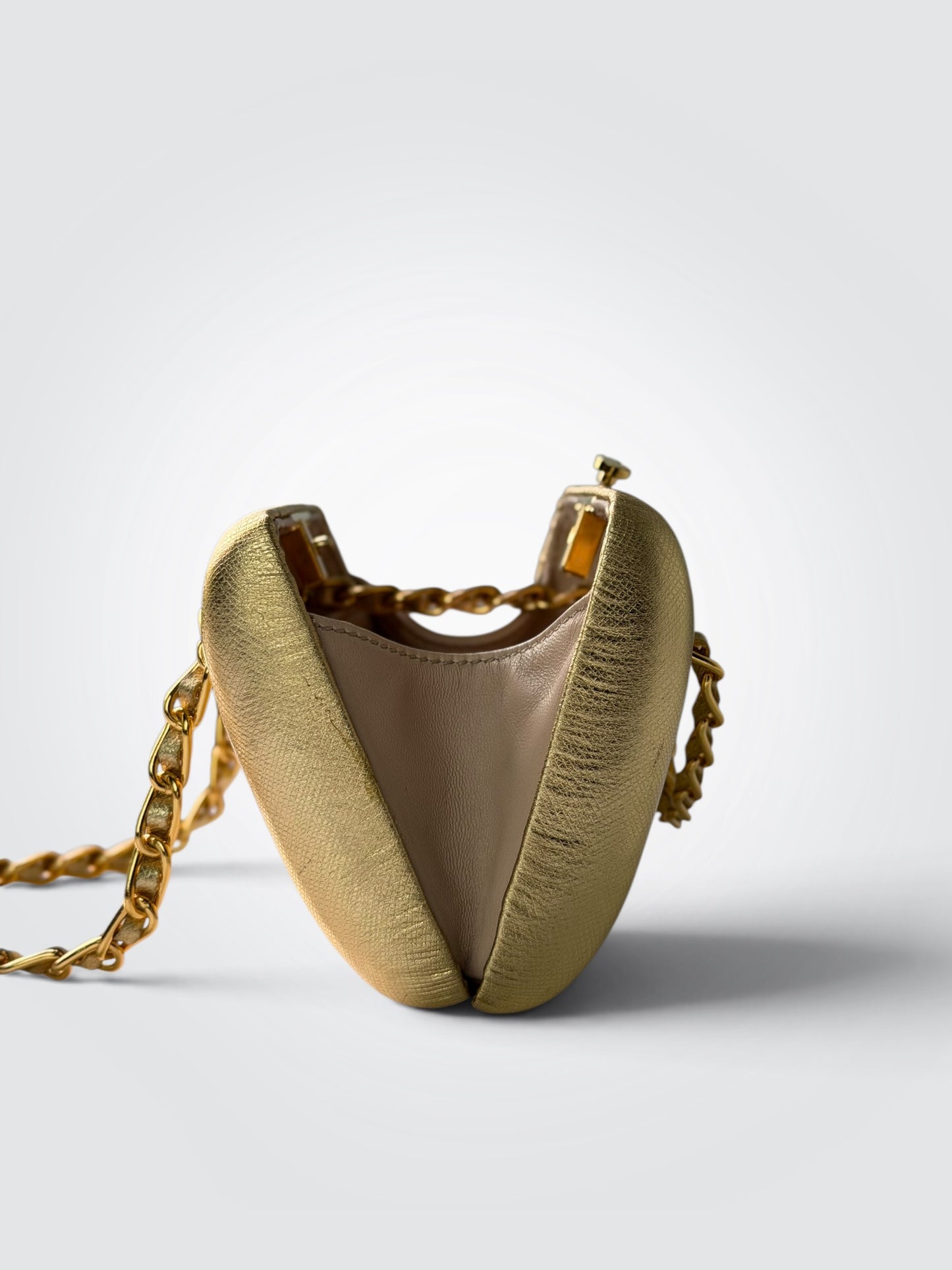 Pre-Owned Prada Gold Metallic Saffiano Leather Wallet on Chain – Shoulder Bag and Clutch