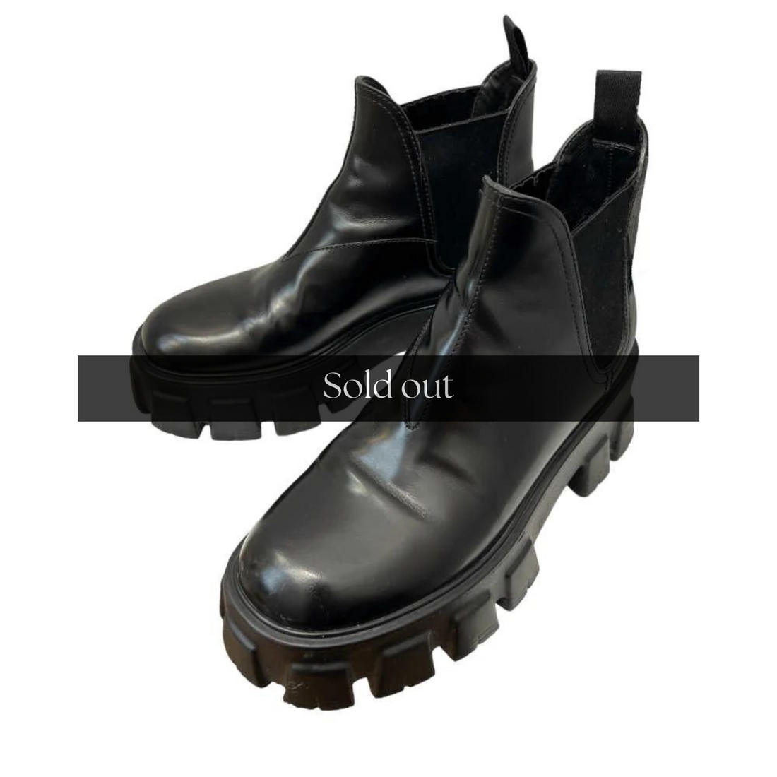 Monolith Chelsea Boots - 37.5