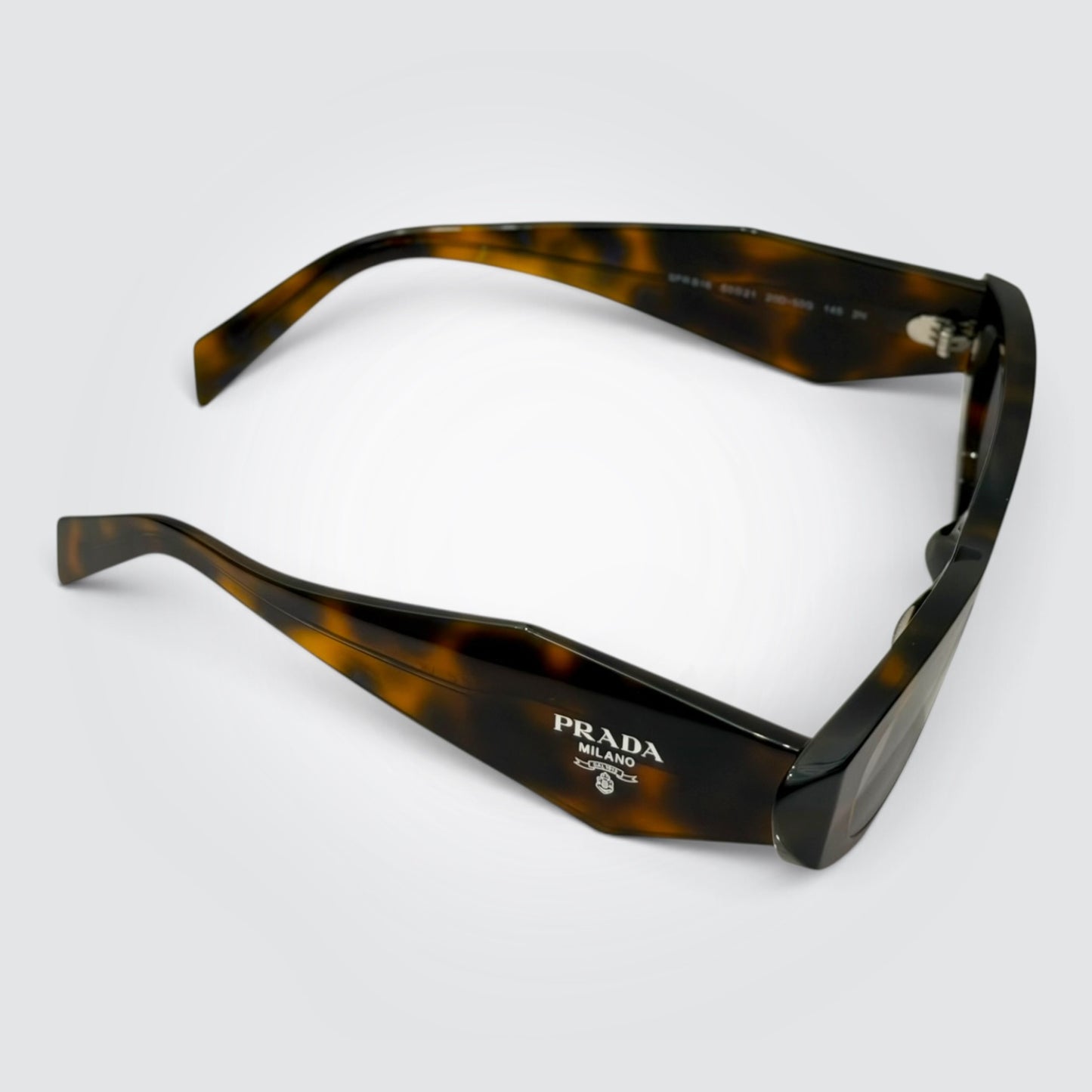 Pre-Owned Prada Tortoise Cat-Eye Sunglasses