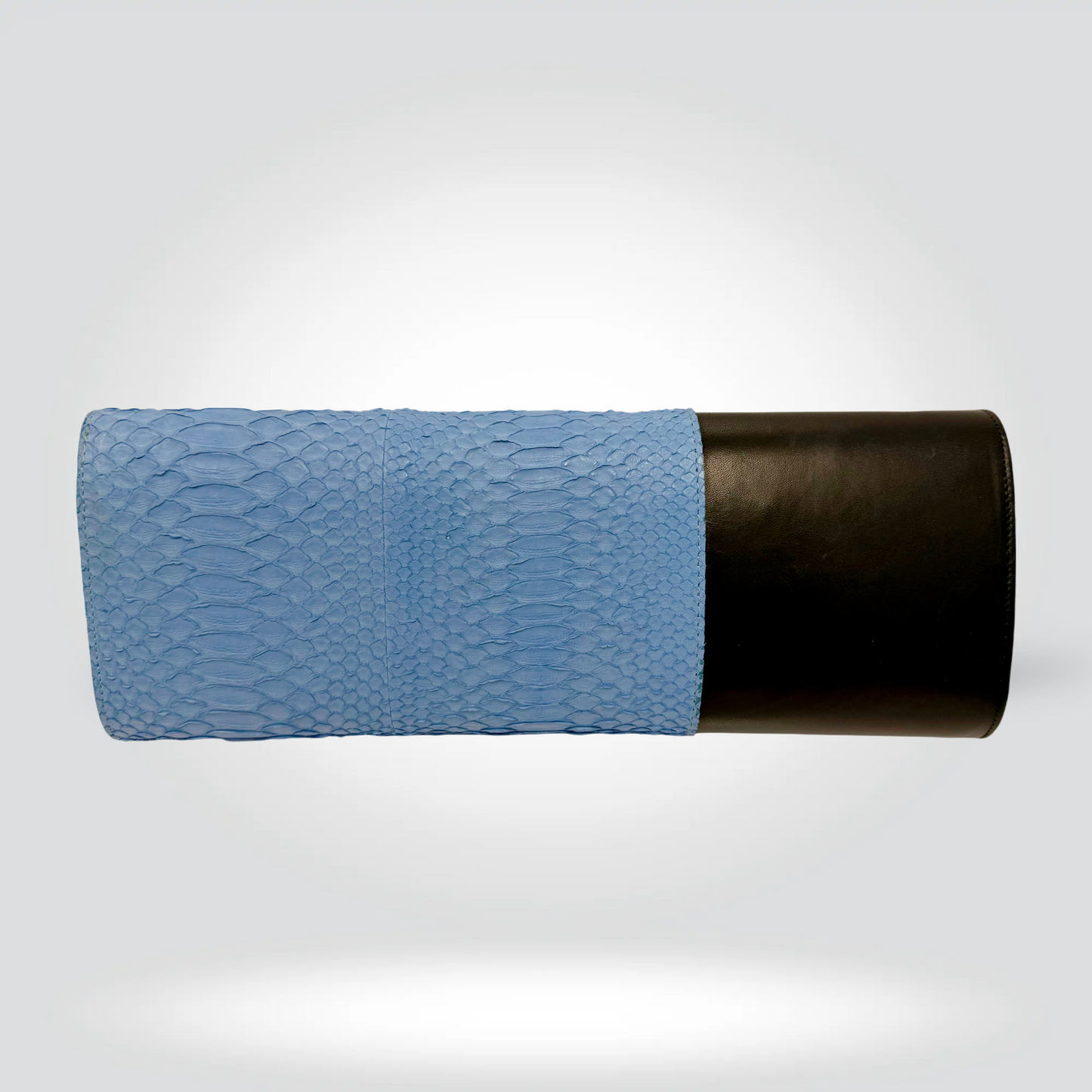 Yigal Azrouël Two-Tone Clutch Blue Python Embossed Dark Brown Leather Wrist Strap Excellent| Style Reissue Vancouver