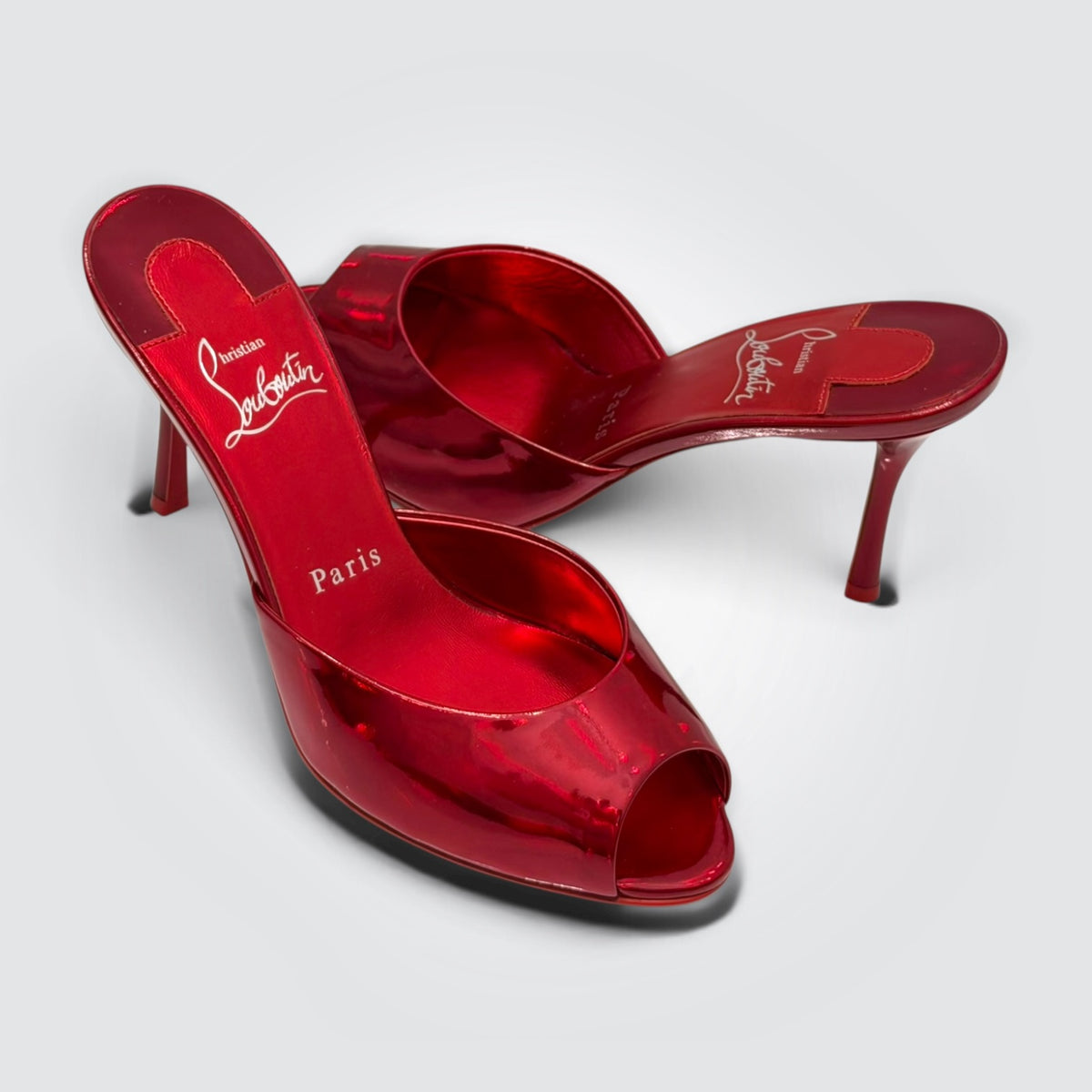 Pre-owned Christian Louboutin red metallic patent leather open-toe mules