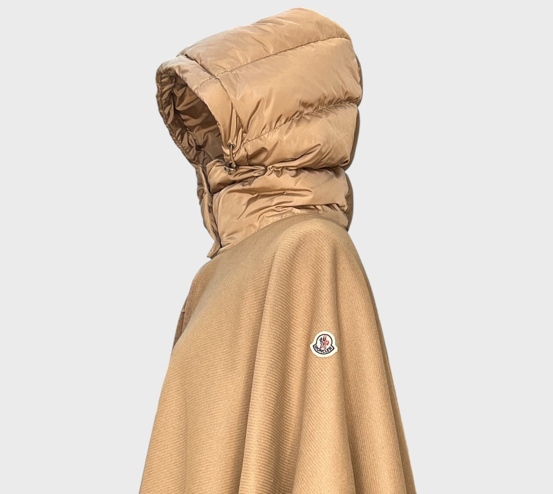 Moncler Mantella Cape