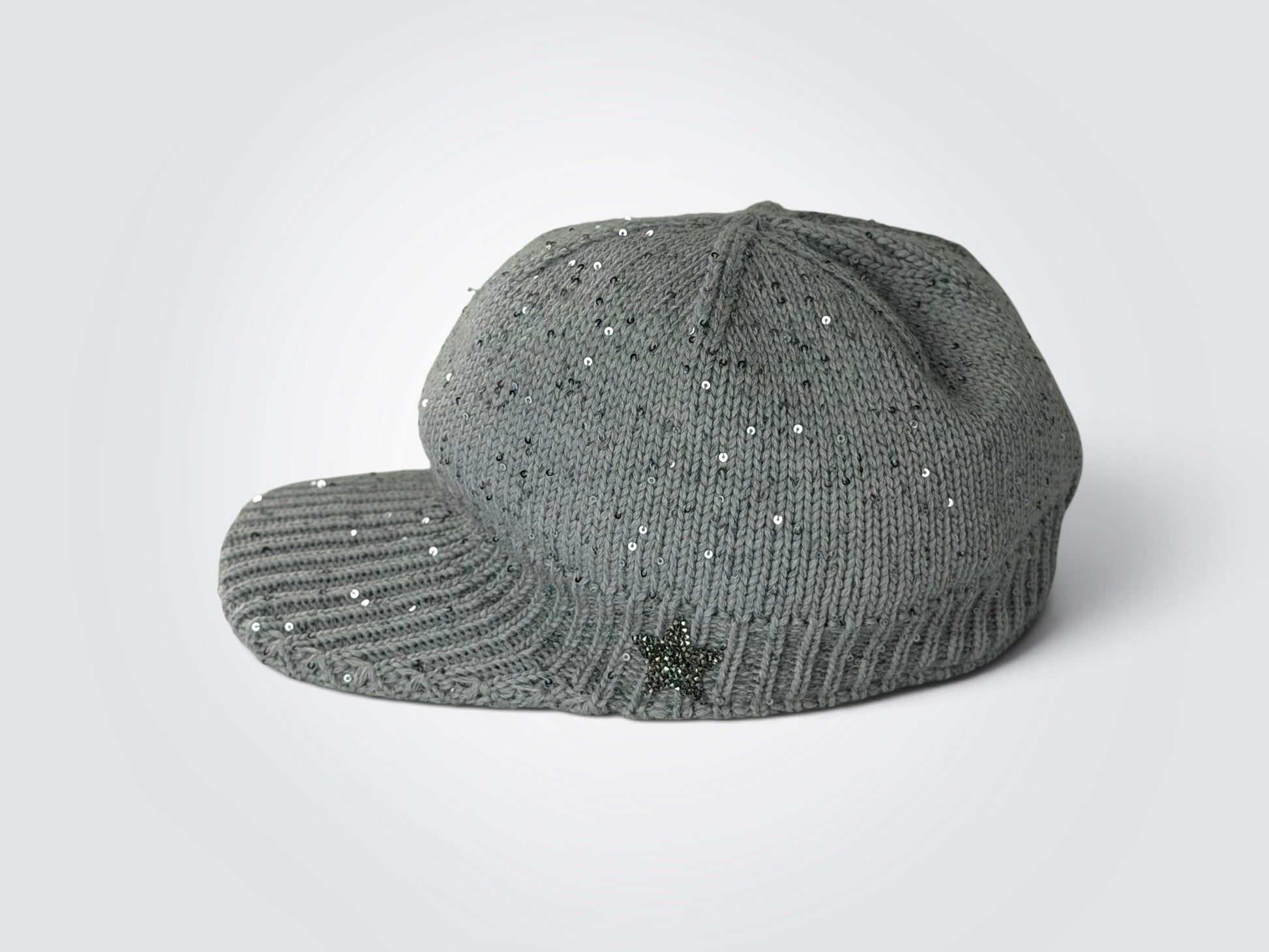 Pre-owned Lorena Antoniazzi grey sequin-embellished wool-blend knit cap with ribbed brim, structured peak, and silver-tone star patch logo on the side
