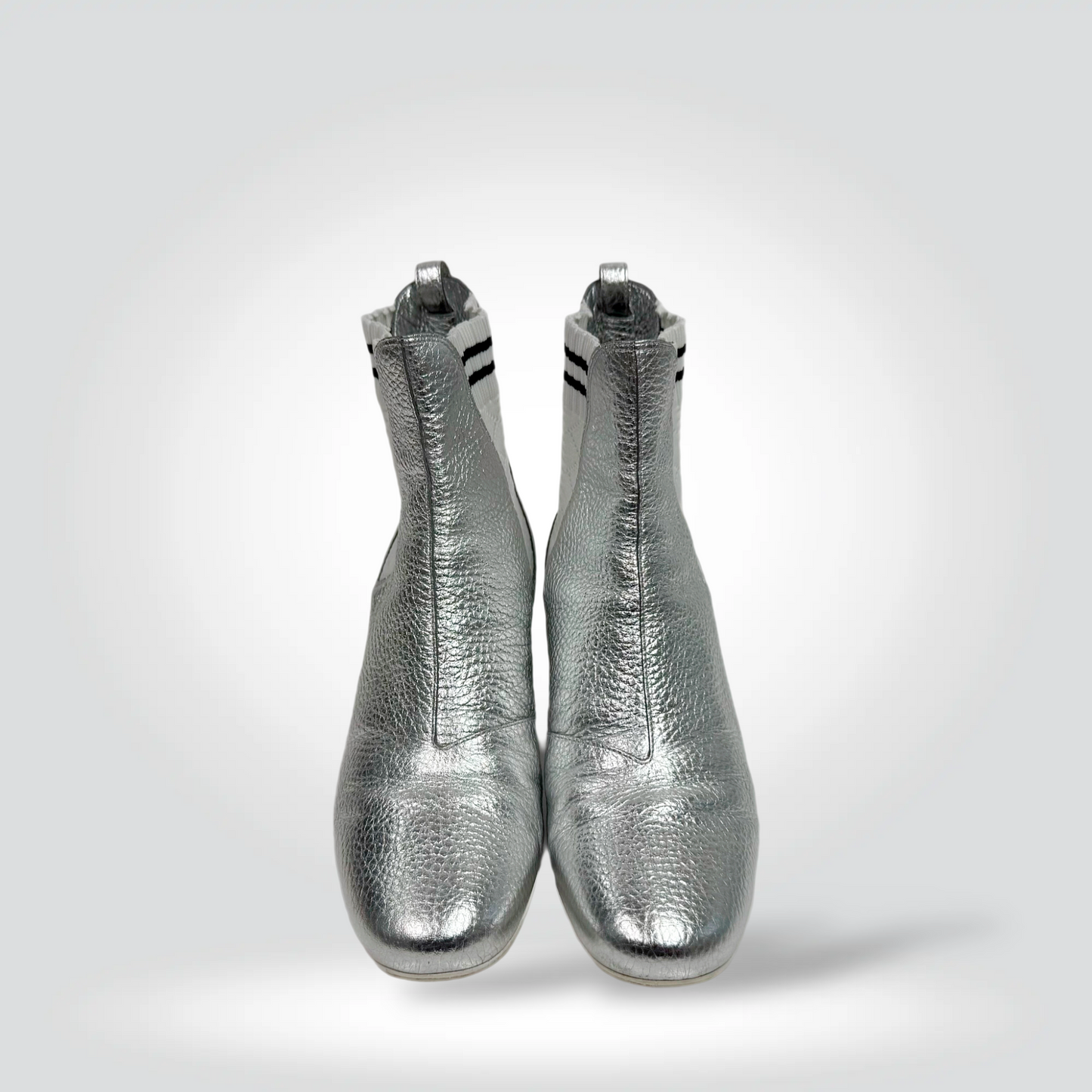 Pre-Owned Fendi silver metallic leather ankle boots black white stripe elastic gore block heel pointed toe — Style Reissue Vancouver
