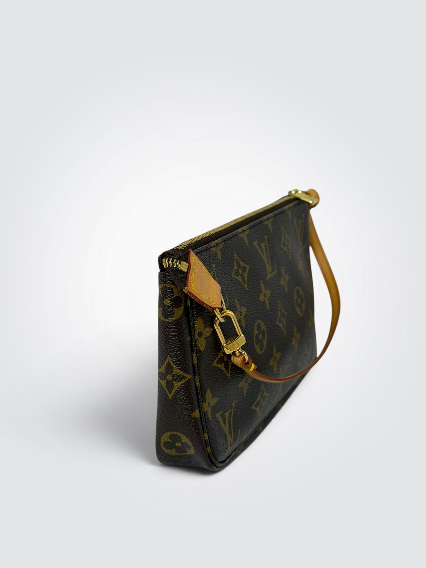 Pre-Owned Vintage Louis Vuitton Monogram Pochette Accessoires Shoulder Bag – Brown Coated Canvas with Natural Leather Strap