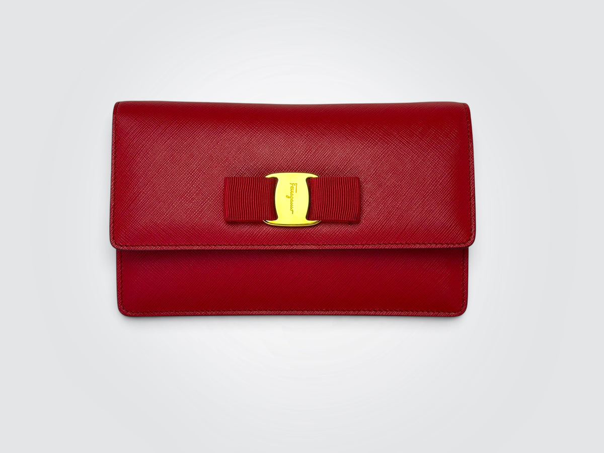Pre-owned Salvatore Ferragamo Ginny Vara red leather crossbody bag with removable strap, signature Vara bow, and original box