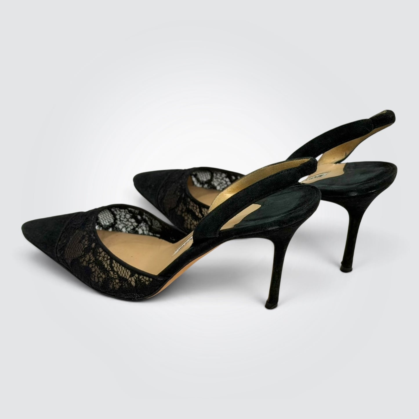 Pre-Owned Manolo Blahnik Carolyne Black Lace Slingback Pumps