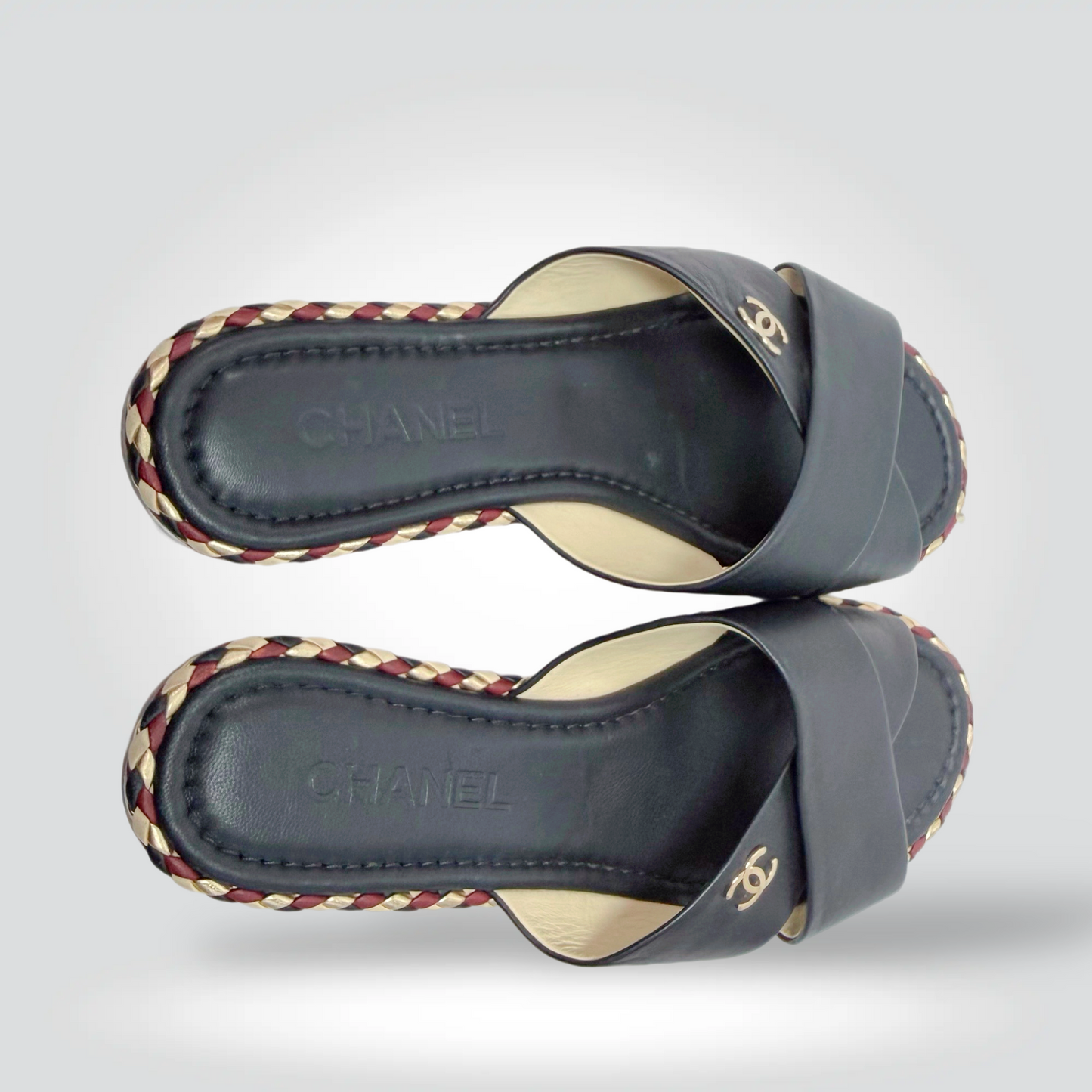 Pre-Owned Chanel Crossed Strap Slide Sandals Black  Leather CC Logo Braided Sole Trim — Size — Excellent  Style Reissue Vancouver