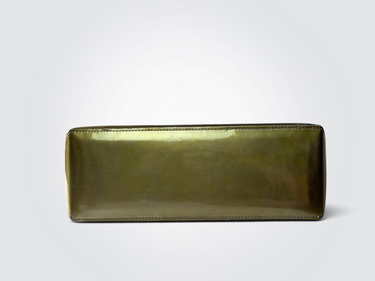 Pre-Owned Louis Vuitton Monogram Vernis Wilshire PM – Gris Art Deco Olive-Grey Patent Leather Handbag