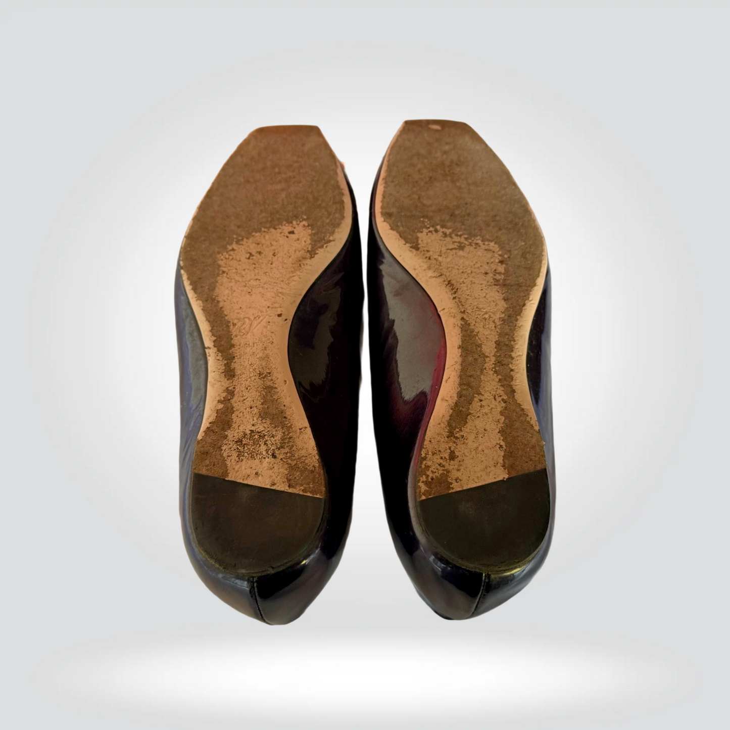 Roger Vivier Belle Vivier Flat Navy Patent Leather Gold Square Buckle Pointed Toe — Size 38— Good | Style Reissue Vancouver