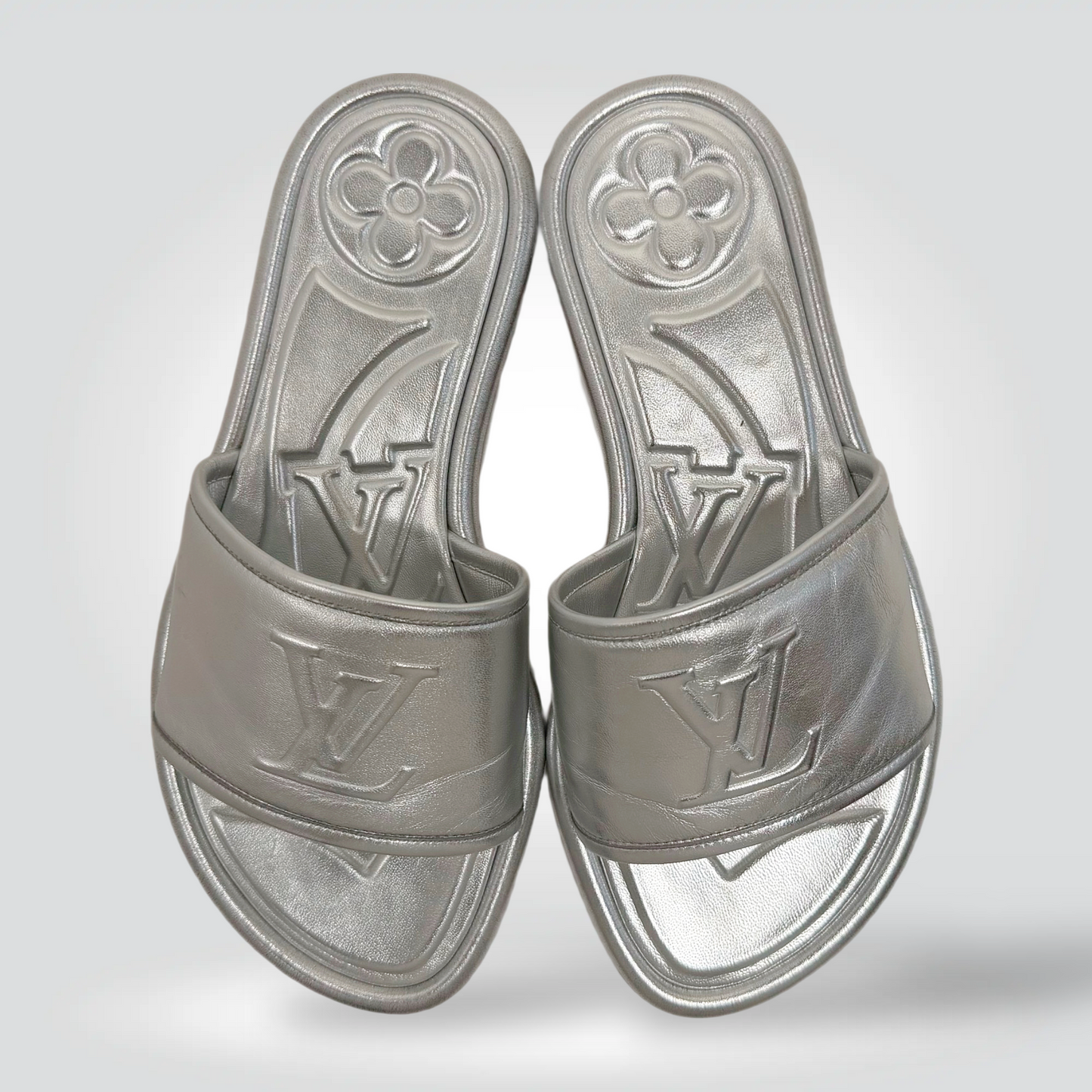 Louis Vuitton LV Monogram Metallic Silver Slides Sunset Mule — Size 38— Very Good | Style Reissue Vancouver