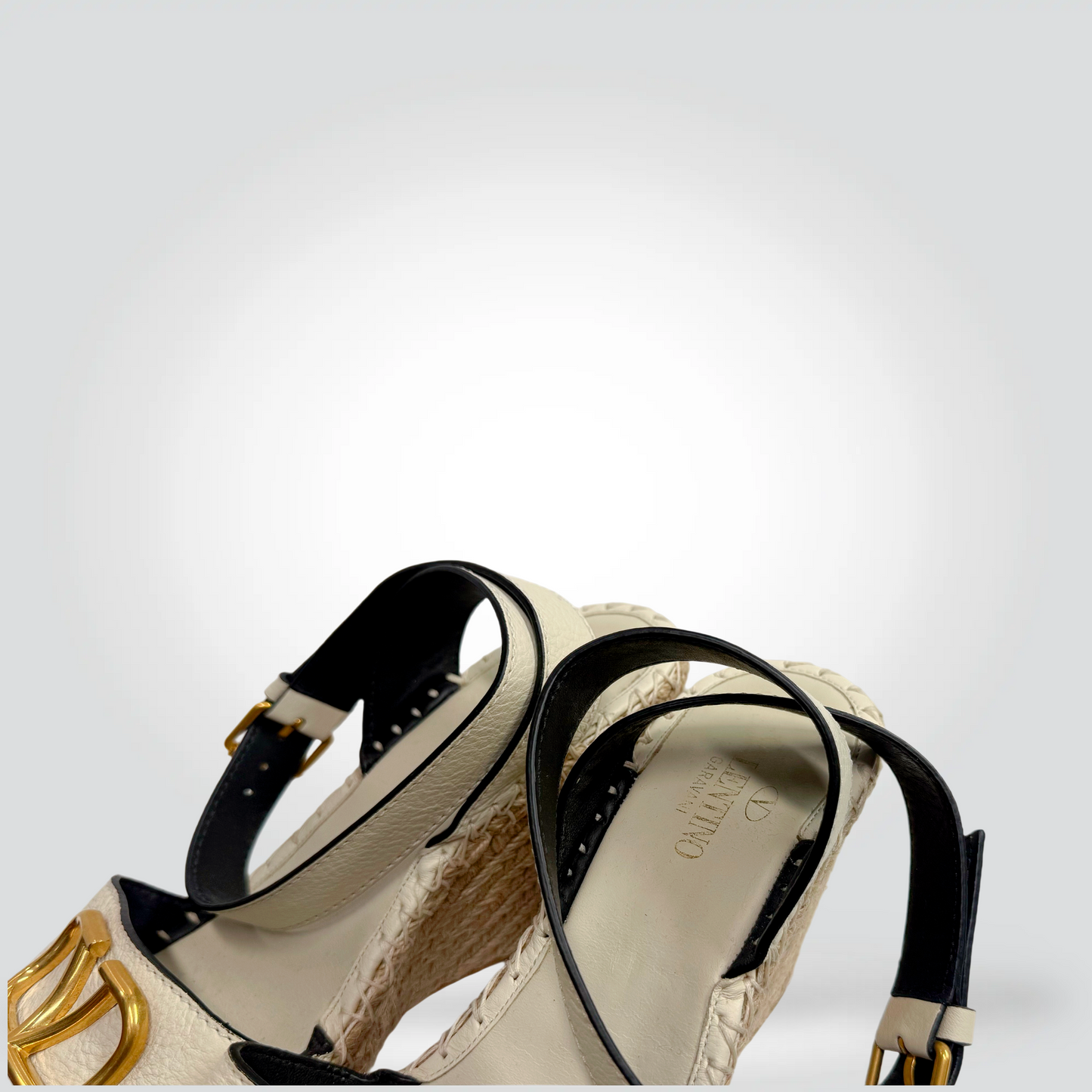 Pre-Owned Valentino VLogo Cream Leather Gold Hardware Slingback Wedge Espadrille Sandal 4" — Size 39 — Very Good | Style Reissue Vancouver