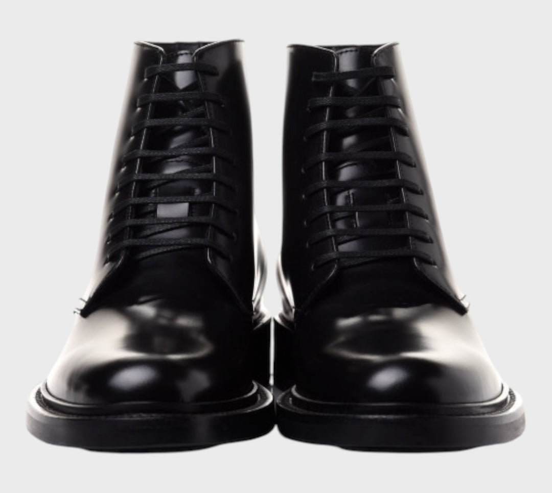 Saint Laurent 
Calfskin Womens Army Combat Boots 38 Black