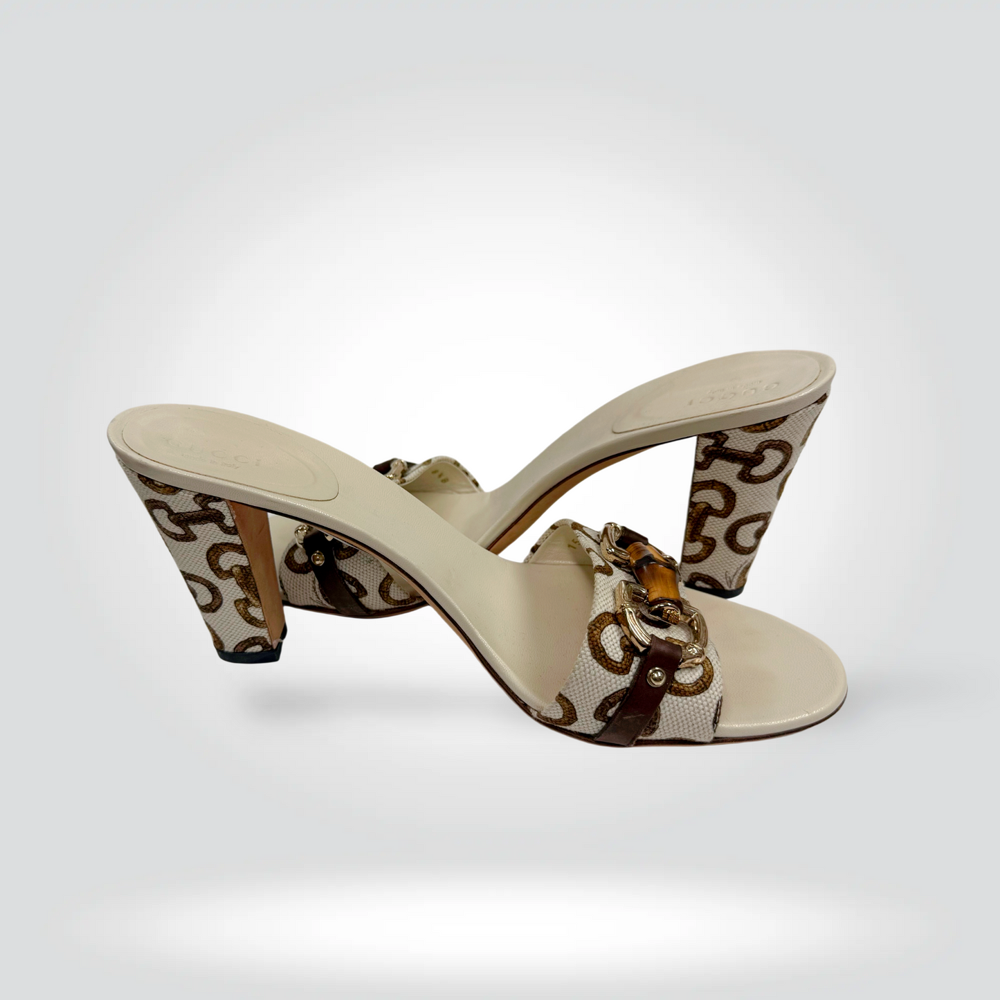 Pre-Owned Gucci cream ivory GG canvas horsebit bamboo chain mule heel 3.5 inch — Style Reissue Vancouver