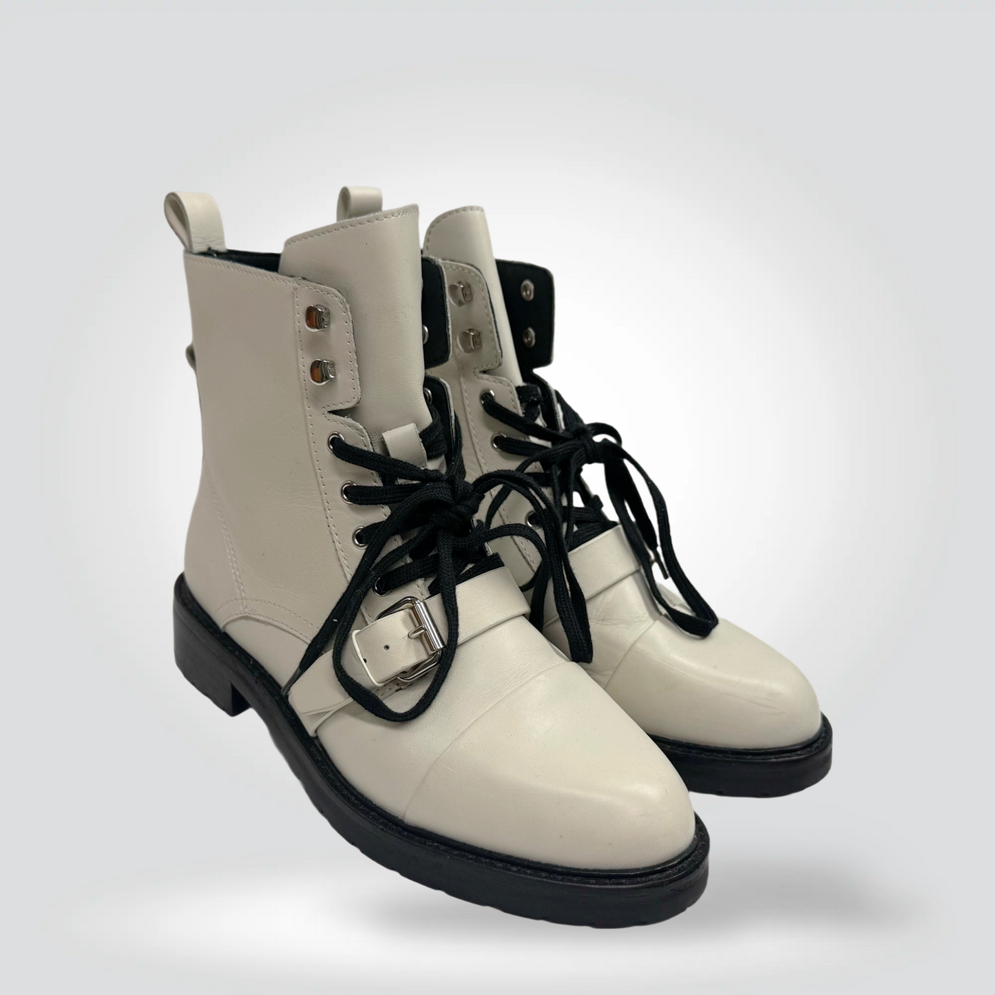 Pre-Owned All Saints Cream Off-White Leather Combat Boots Black Laces Silver Hardware Side Buckle — Size —40 Very Good | Style Reissue Vancouver