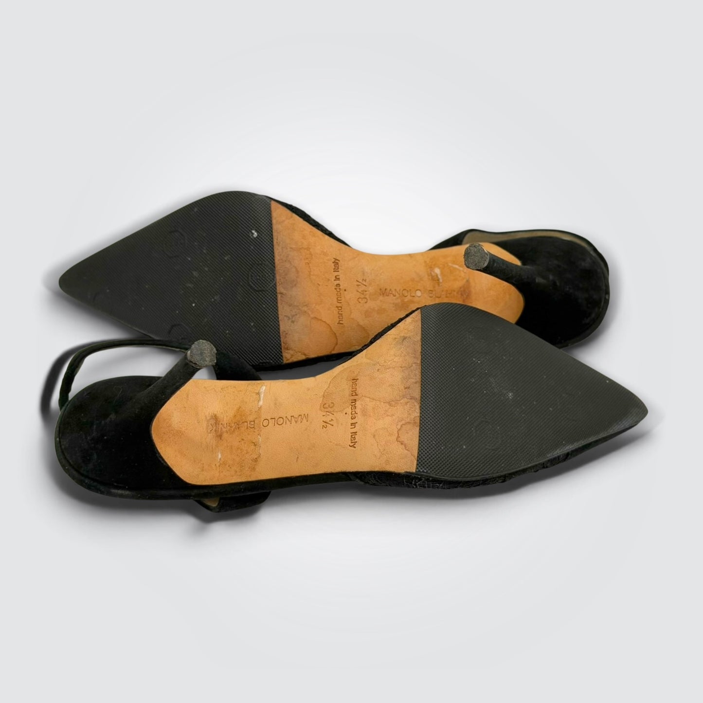 Pre-Owned Manolo Blahnik Carolyne Black Lace Slingback Pumps