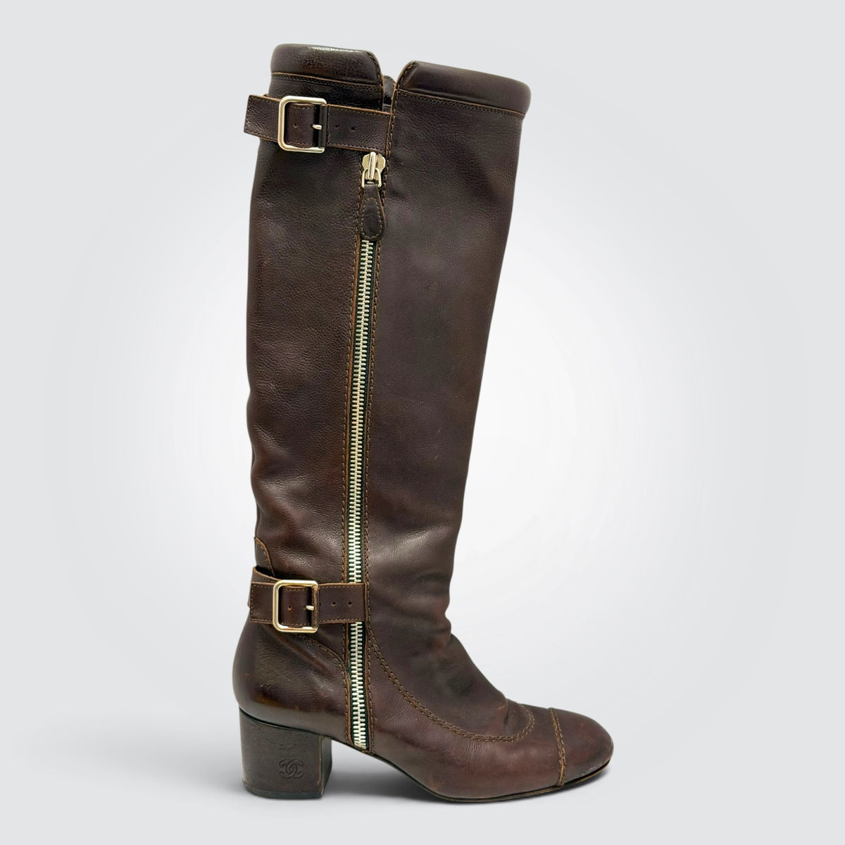 Pre-Owned Chanel Dark Brown Leather Riding Boots