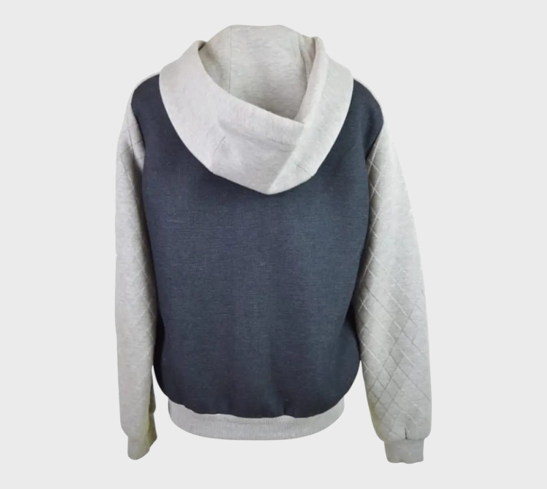 Chanel
Size 38 
2013 Colorblock Pattern Sweatshirt