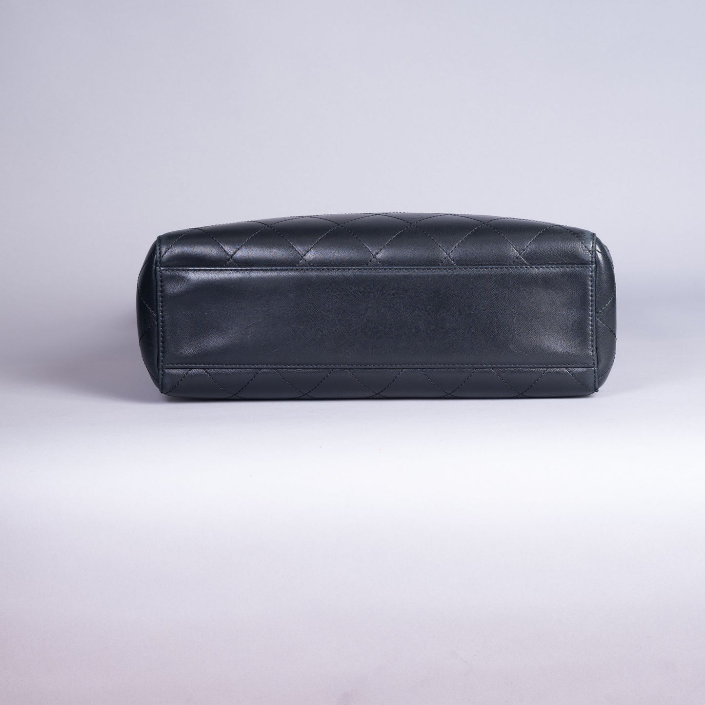 Pre-Owned Vintage Chanel Kelly Lambskin Shoulder Bag with 24K Gold Plating