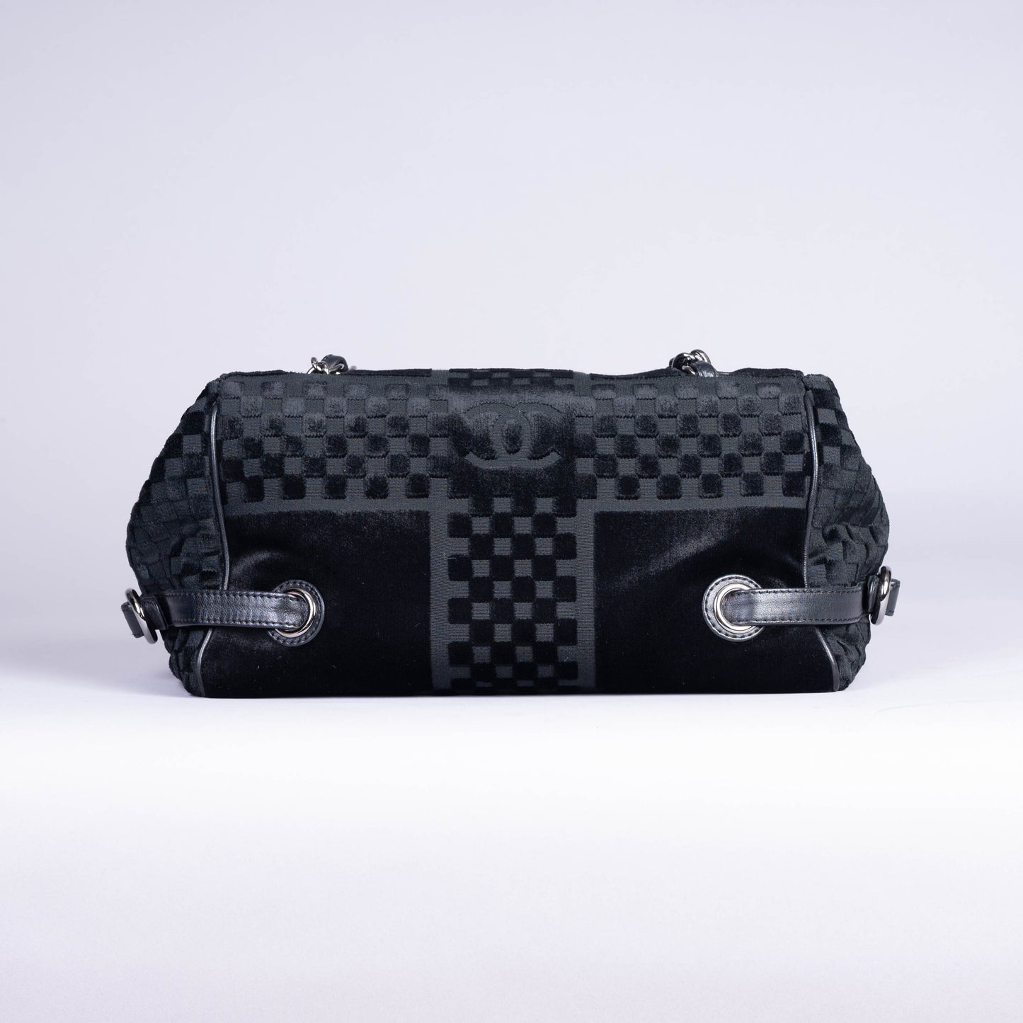 Pre-Owned Chanel Quilted Checkered Velvet Flap Shoulder Bag