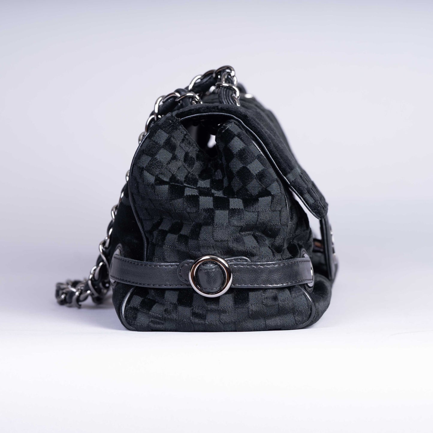 Pre-Owned Chanel Quilted Checkered Velvet Flap Shoulder Bag