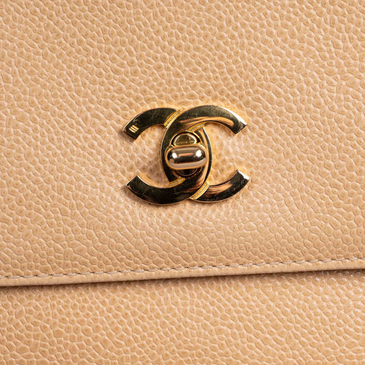 Pre-Owned Chanel Leather Shoulder Bag