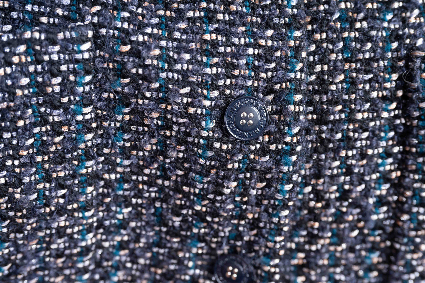 Pre-Owned Chanel Tweed Blazer (46)