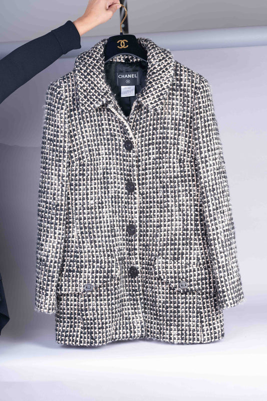 Pre-Owned Chanel Tweed Coat (42)