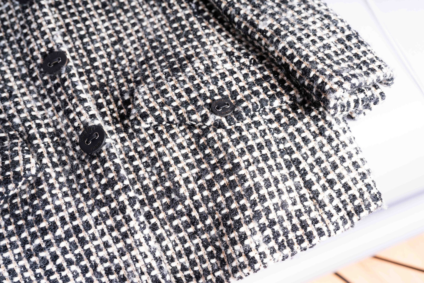 Pre-Owned Chanel Tweed Coat (42)