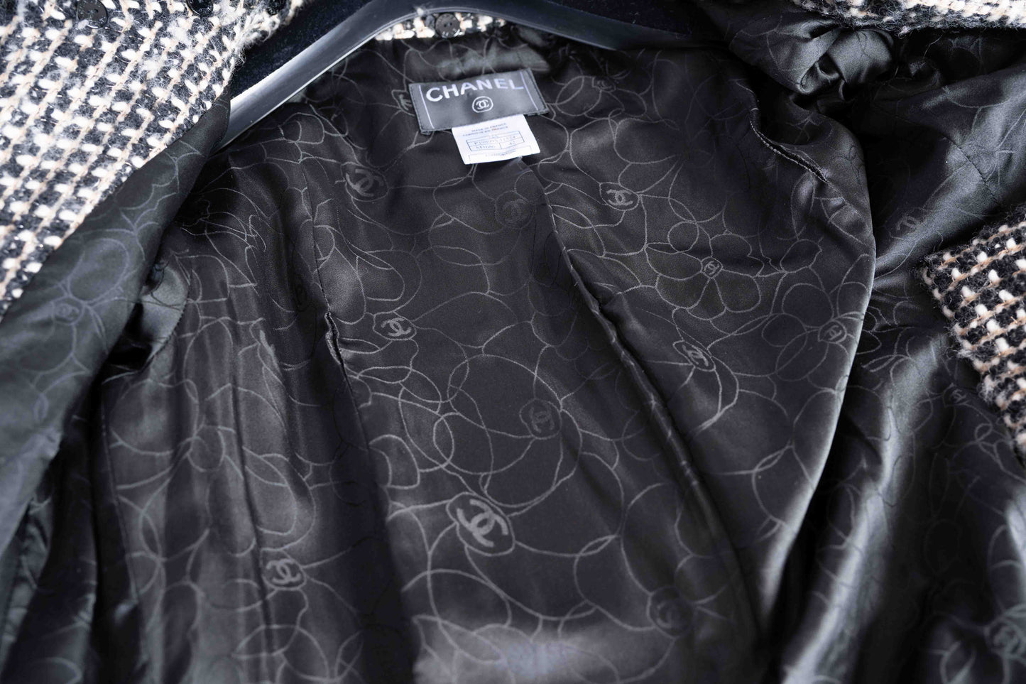 Pre-Owned Chanel Tweed Coat (42)