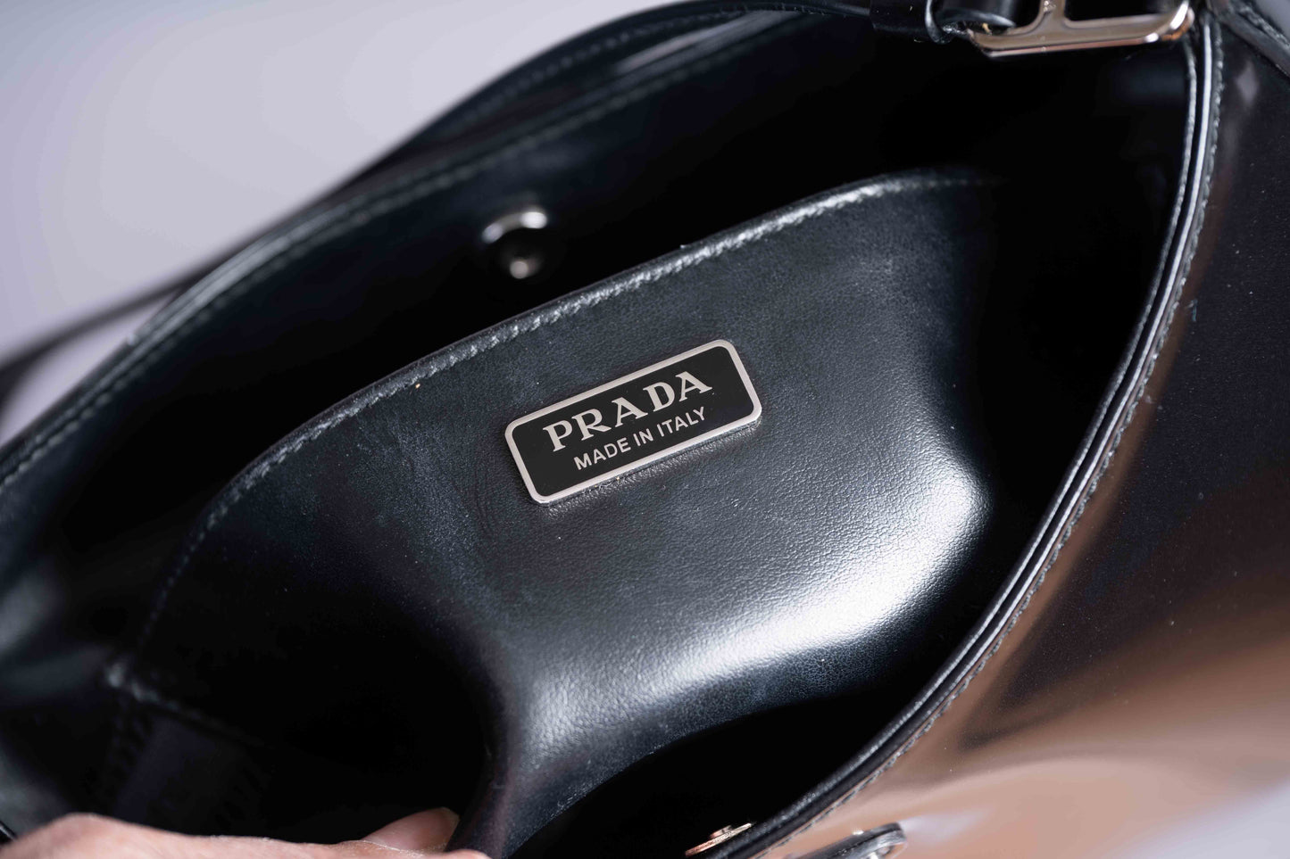 Pre-Owned Prada Leather Shoulder Bag