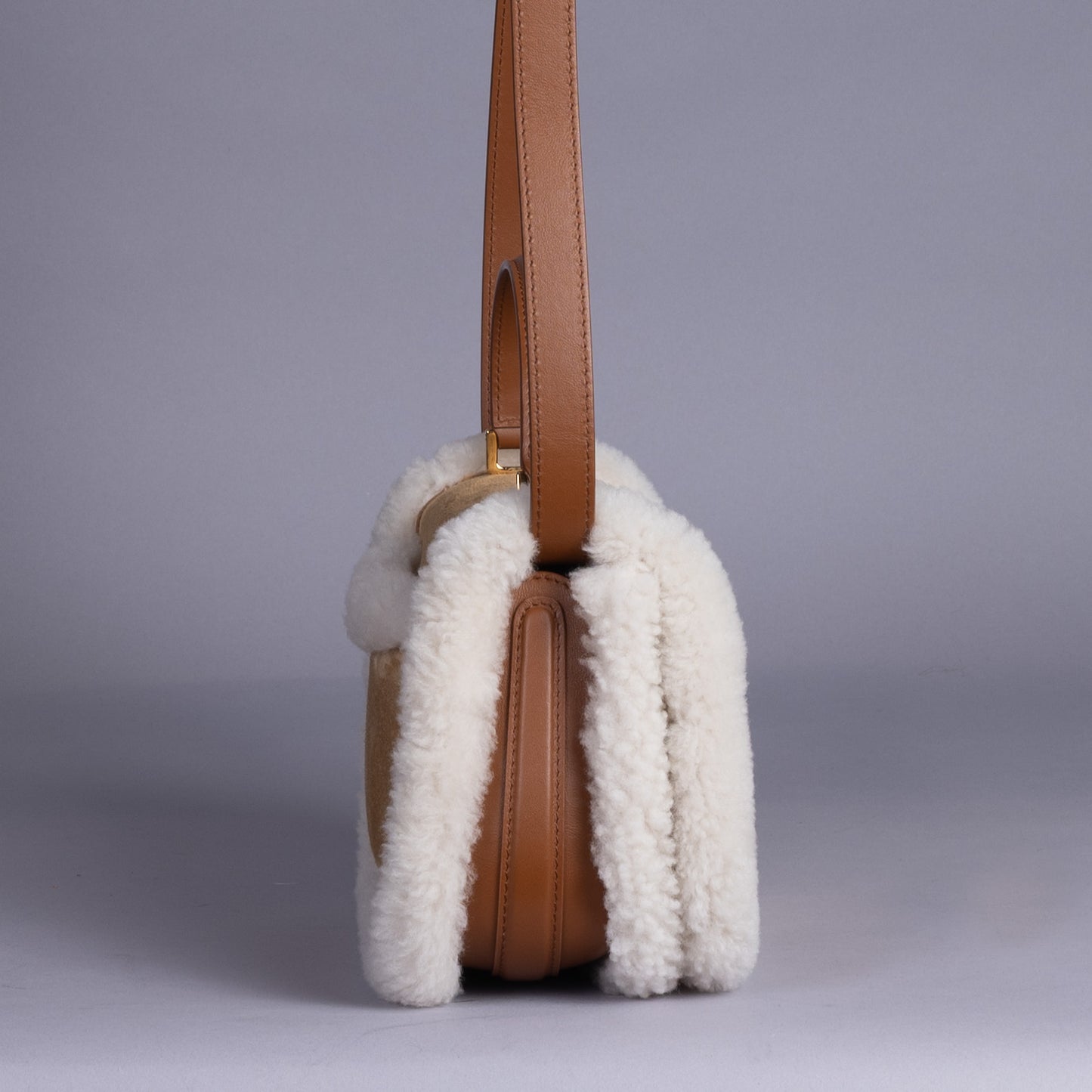 Pre-Owned Christian Dior Bobby Shearling Crossbody Bag