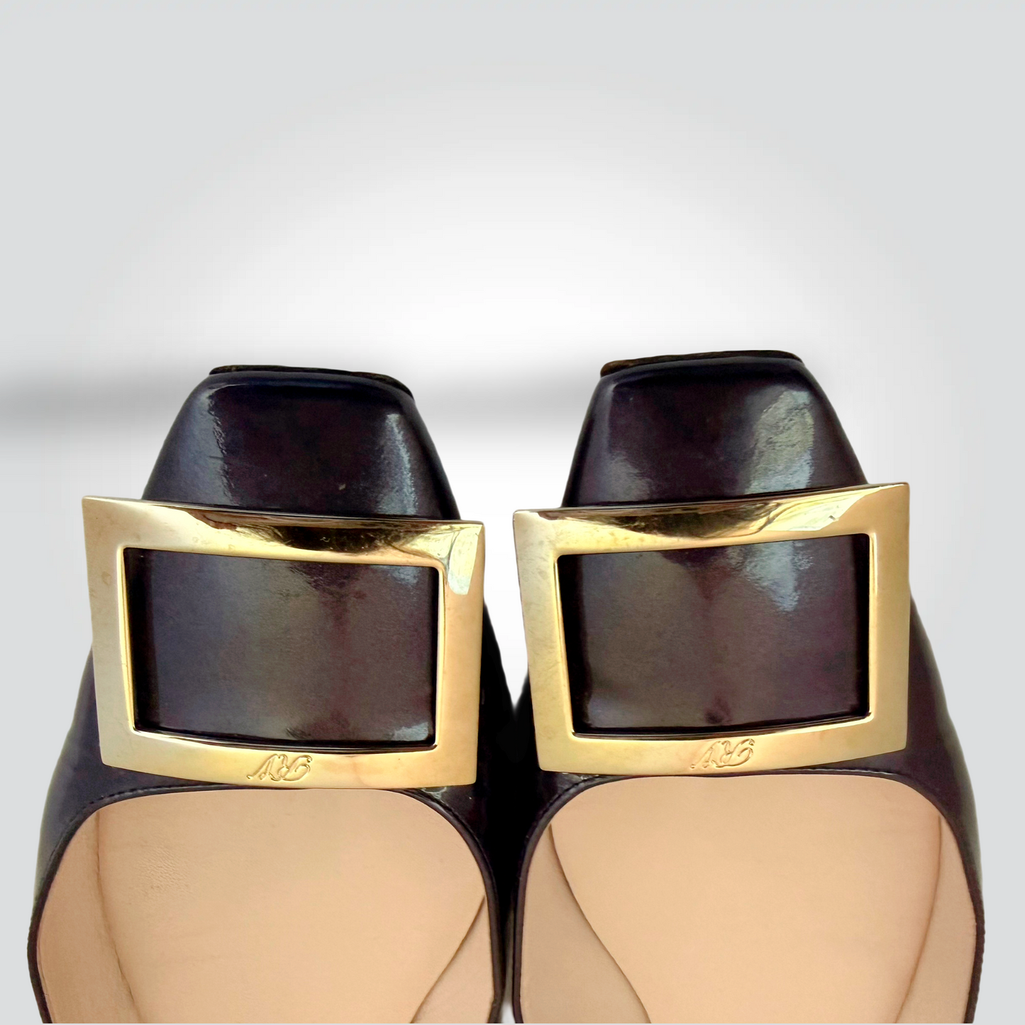 Roger Vivier Belle Vivier Flat Navy Patent Leather Gold Square Buckle Pointed Toe — Size 38— Good | Style Reissue Vancouver