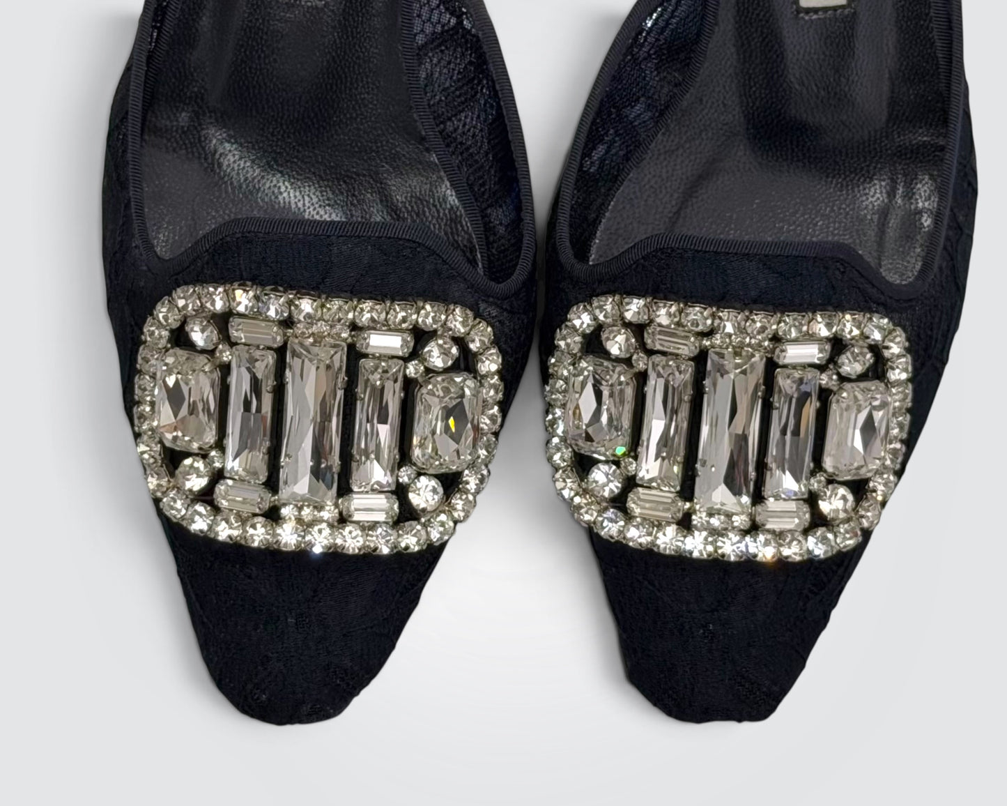 Pre-Owned Manolo Blahnik Maysale Navy Blue Lace Crystal Buckle Mules