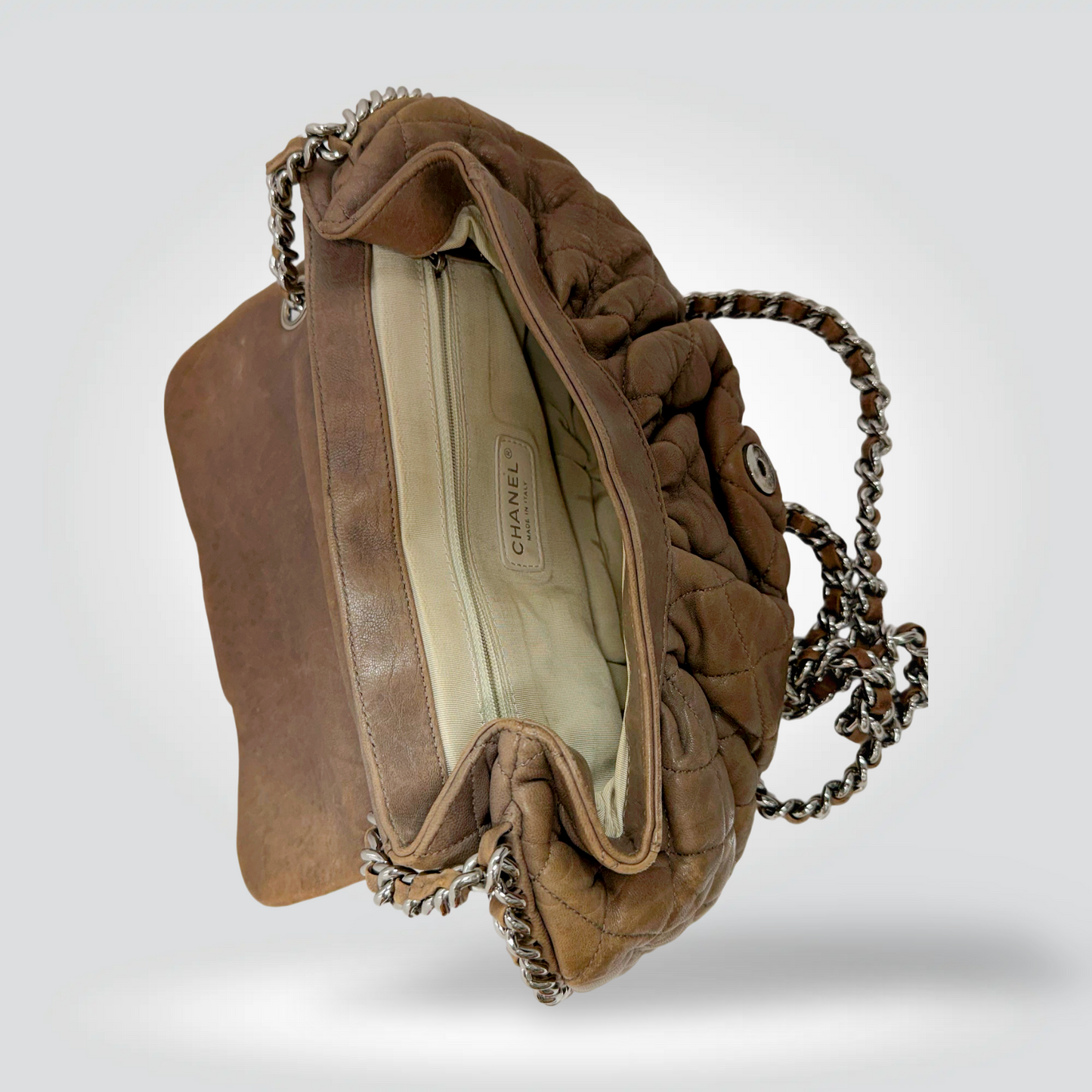 Chanel Chain around Lambskin Soft Flap Bag Caramel Tan Silver CC Turn Lock Chain Strap —Good  | Style Reissue Vancouver