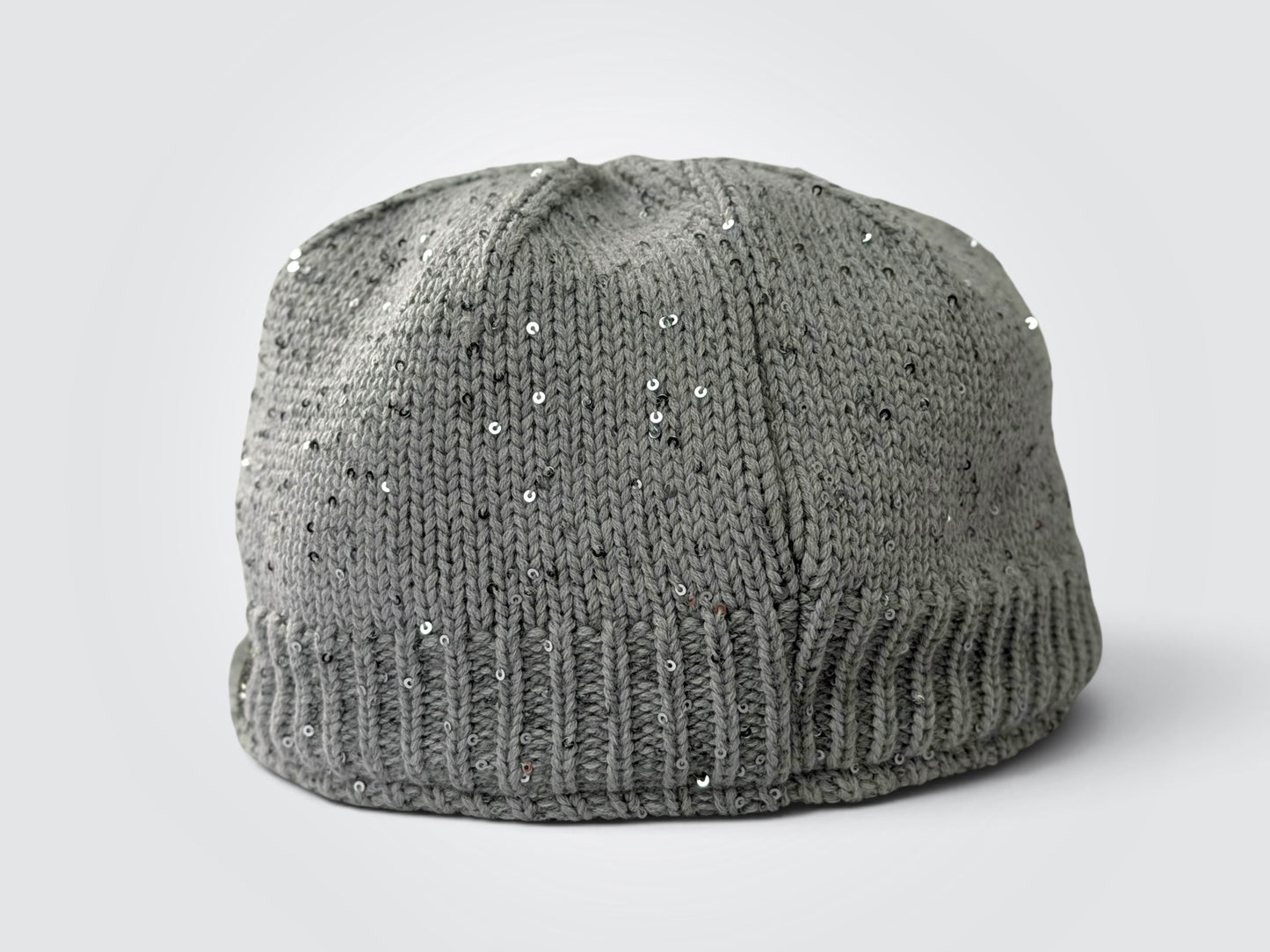 Pre-Owned Lorena Antoniazzi Grey Sequin-Embellished Wool-Blend Knit Cap – Silver Star Patch Logo