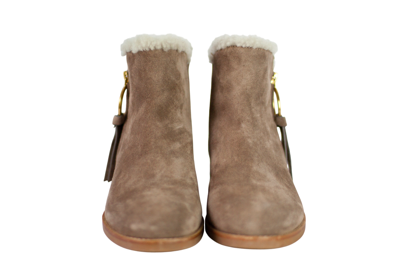 Pre-Owned See by Chloe Louise Shearling Boots (38.5)