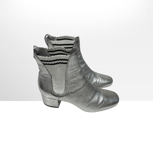 Preowned Fendi  Chelse Boot Authentic