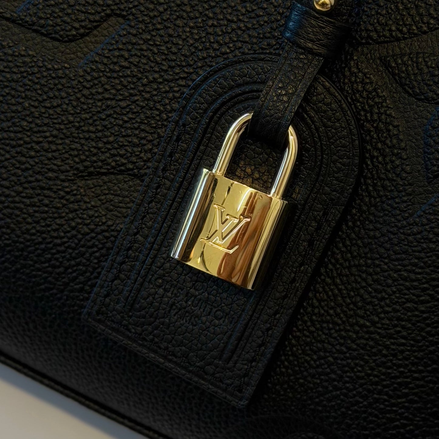 Pre-Owned Louis Vuitton Petit Palais Black Monogram Empreinte Leather Top Handle Tote Gold Hardware — Excellent | Style Reissue Vancouver