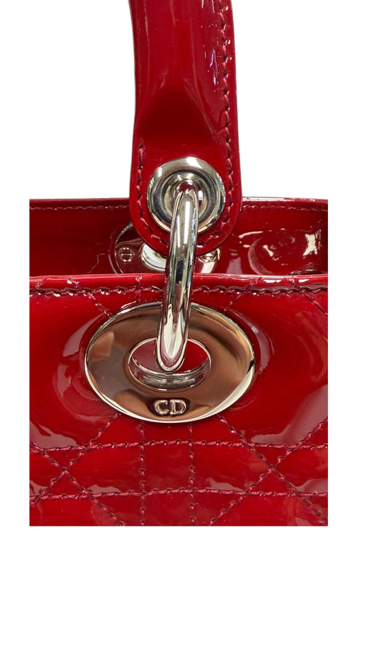 Preowned Authenthic Christian Lady dior Patent Leather  Medium Authenthic
