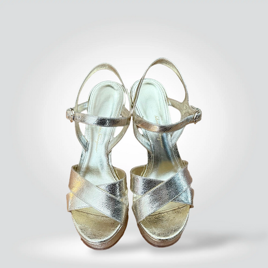 re-Owned Salvatore Ferragamo Silver Metallic Crinkle Leather Strappy Platform Sandal Block Heel — Size 7.5 — Condition | Style Reissue Vancouver
