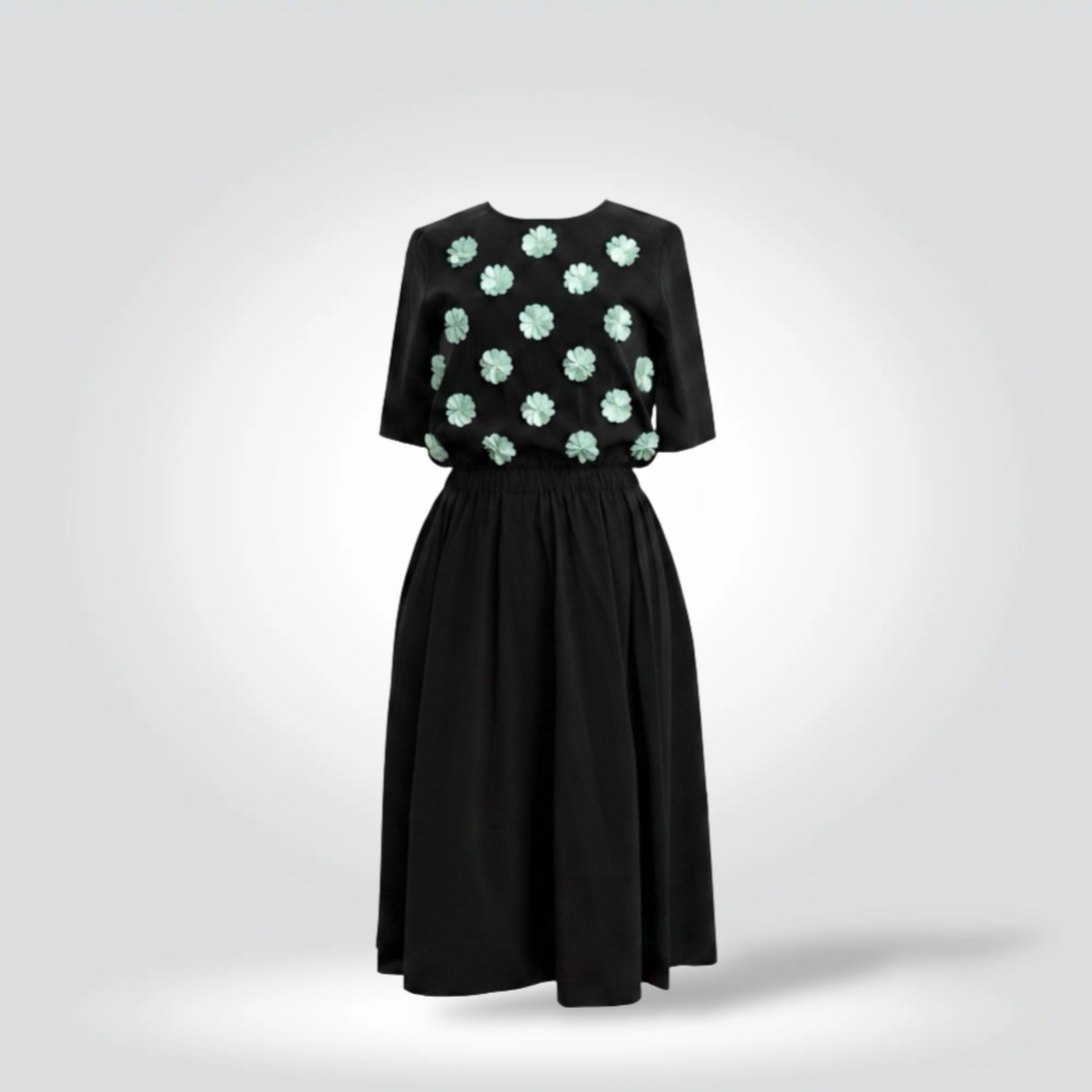 Pre-Owned Paskal black midi dress mint green 3D floral appliqué short sleeve gathered skirt — Style Reissue Vancouver
